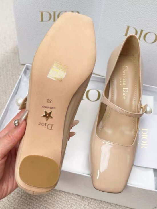 Dior Heeled Slides - Picture 8 of 8